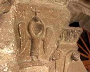 capitel en el santuario de San Miguel de Aralar