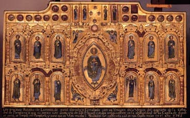 retablo esmaltado de Santa María en el santuario de San Miguel de Aralar